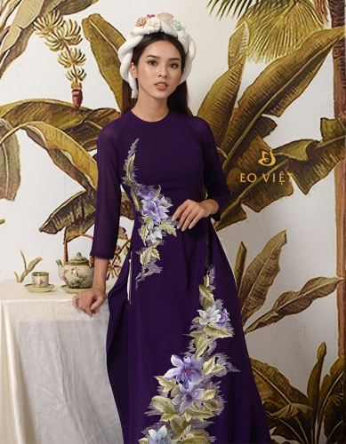 Áo dài thêu tay hình hoa TM009