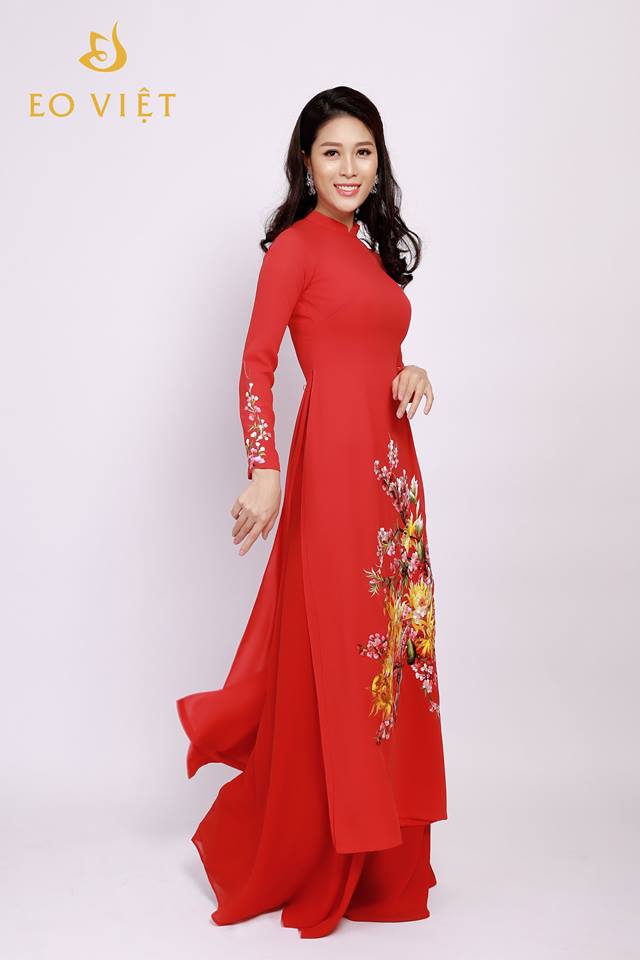 Áo dài đẹp thêu hoa TM026